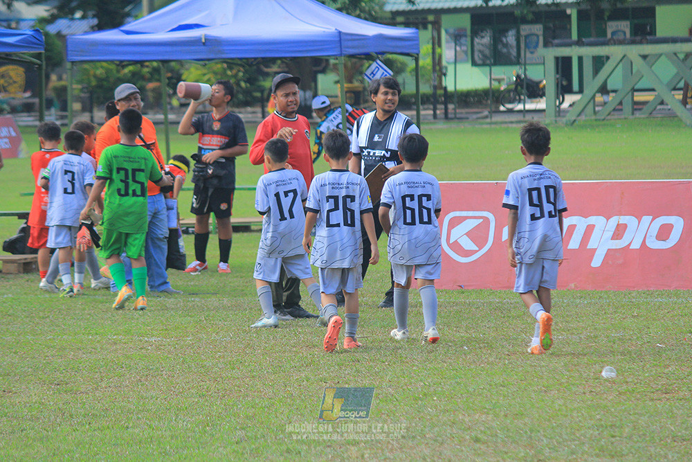 big 24 ijl u11 140624 kids soccer family vs asia footbaal school