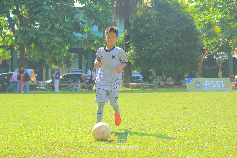 big 24 ijl u11 140624 kids soccer family vs asia footbaal school