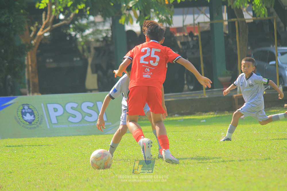 big 24 ijl u11 140624 kids soccer family vs asia footbaal school