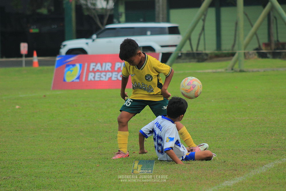big 24 ijl u11 140624 maesa pararaider white vs java soccer academy