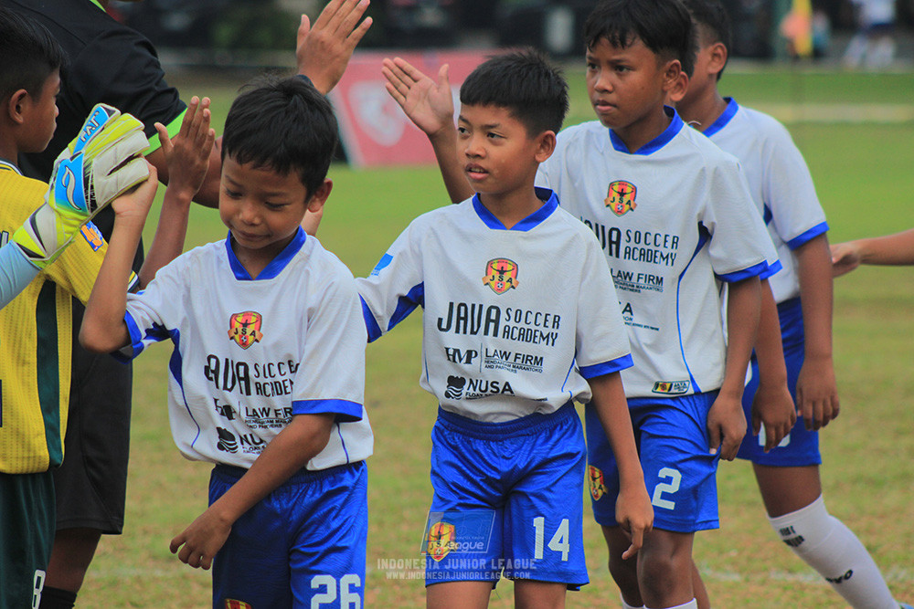 big 24 ijl u11 140624 maesa pararaider white vs java soccer academy