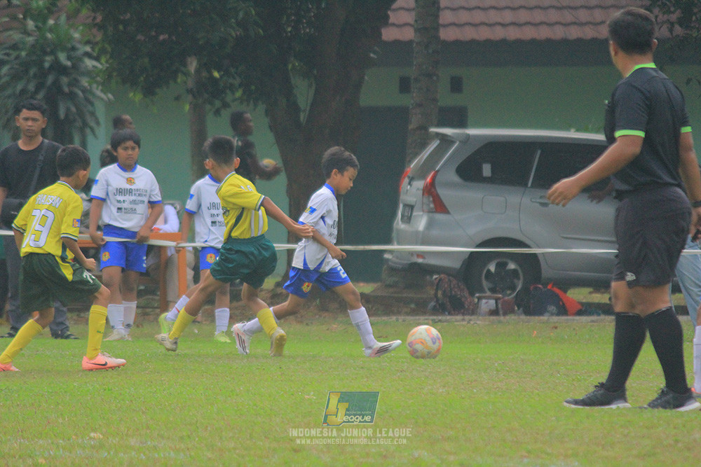 big 24 ijl u11 140624 maesa pararaider white vs java soccer academy