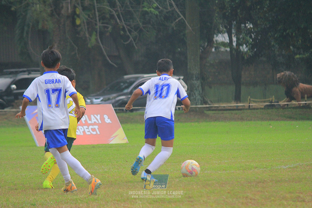 big 24 ijl u11 140624 maesa pararaider white vs java soccer academy