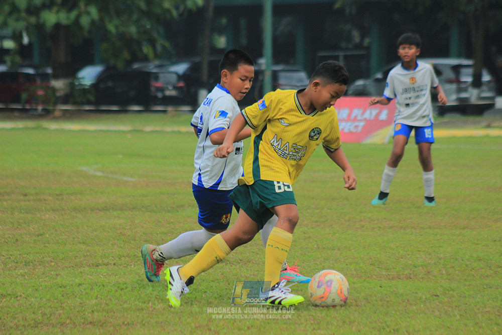 big 24 ijl u11 140624 maesa pararaider white vs java soccer academy