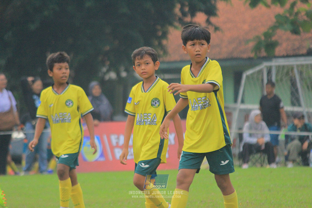 big 24 ijl u11 140624 maesa pararaider white vs java soccer academy