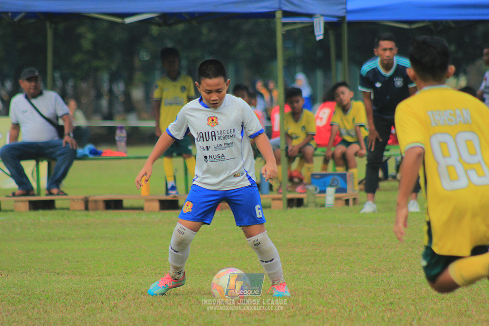 big 24 ijl u11 140624 maesa pararaider white vs java soccer academy