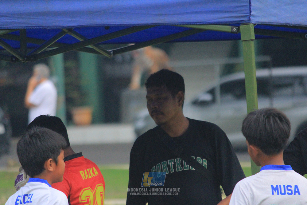 big 24 ijl u11 140624 maesa pararaider white vs java soccer academy