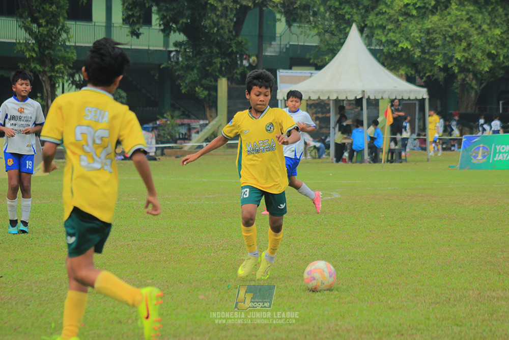 big 24 ijl u11 140624 maesa pararaider white vs java soccer academy