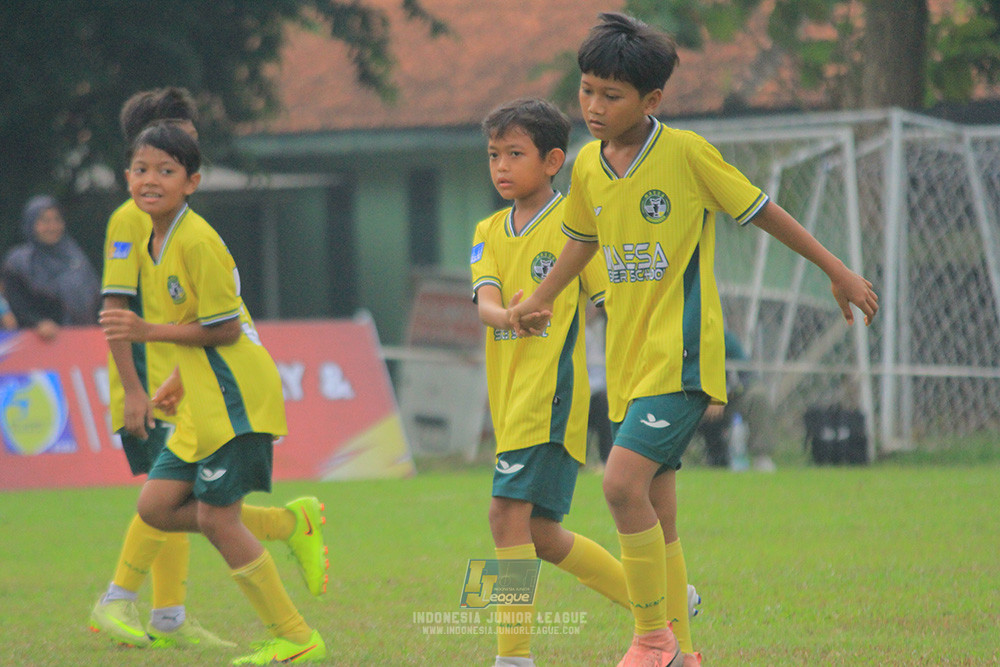 big 24 ijl u11 140624 maesa pararaider white vs java soccer academy
