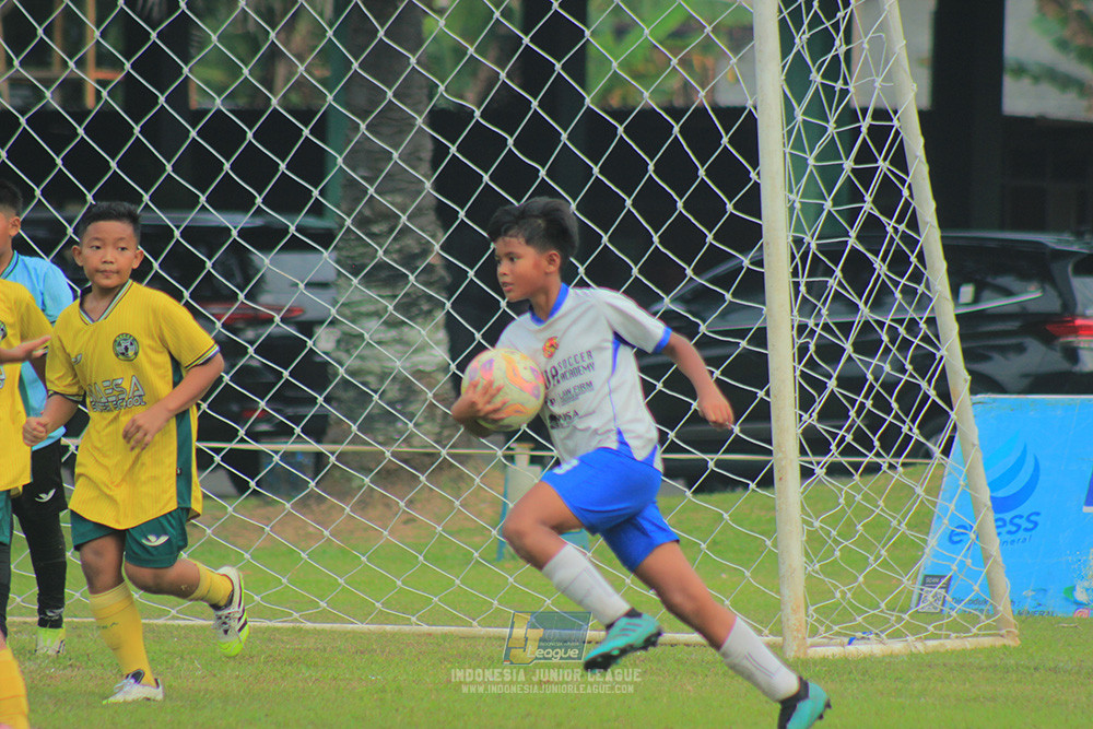big 24 ijl u11 140624 maesa pararaider white vs java soccer academy