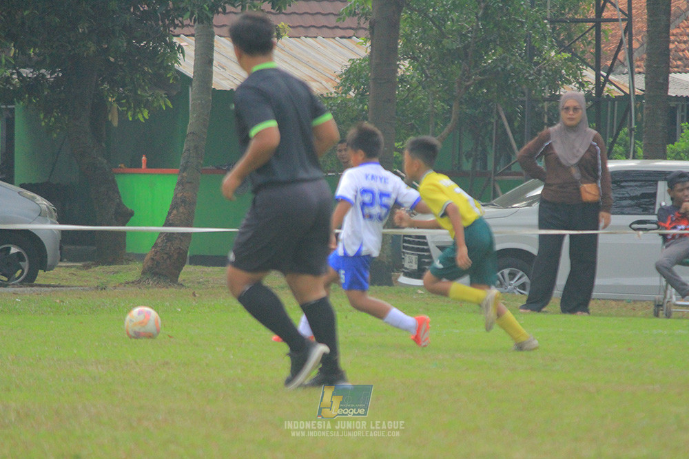 big 24 ijl u11 140624 maesa pararaider white vs java soccer academy