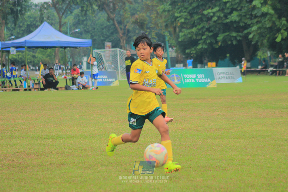 big 24 ijl u11 140624 maesa pararaider white vs java soccer academy