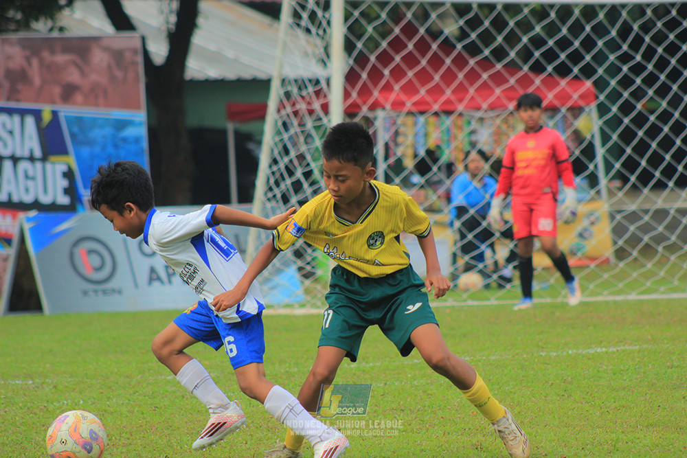 big 24 ijl u11 140624 maesa pararaider white vs java soccer academy