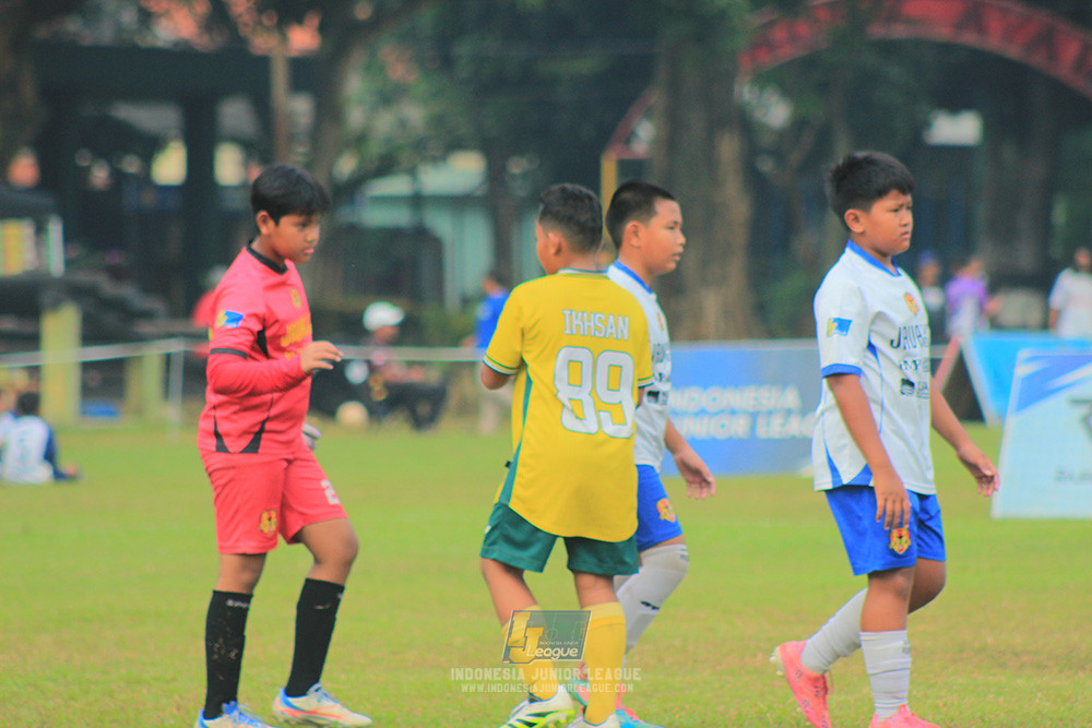 big 24 ijl u11 140624 maesa pararaider white vs java soccer academy