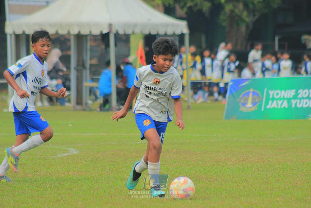 big 24 ijl u11 140624 maesa pararaider white vs java soccer academy