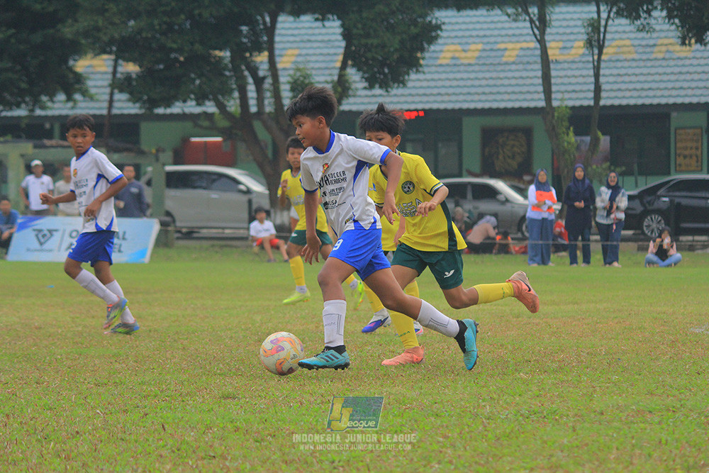 big 24 ijl u11 140624 maesa pararaider white vs java soccer academy