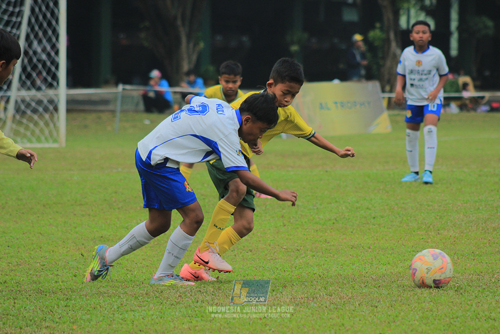 big 24 ijl u11 140624 maesa pararaider white vs java soccer academy