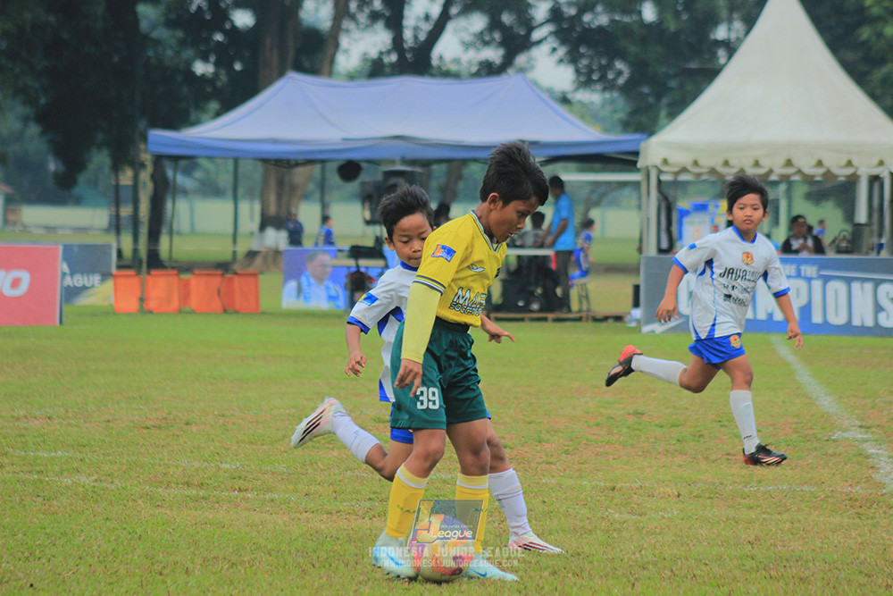 big 24 ijl u11 140624 maesa pararaider white vs java soccer academy