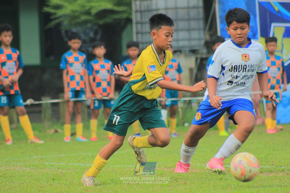 big 24 ijl u11 140624 maesa pararaider white vs java soccer academy