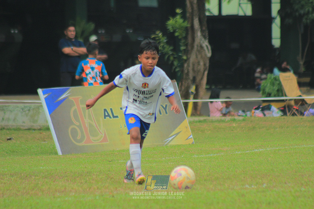 big 24 ijl u11 140624 maesa pararaider white vs java soccer academy