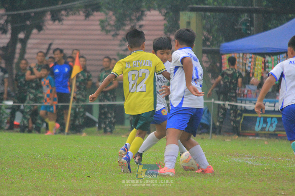 big 24 ijl u11 140624 maesa pararaider white vs java soccer academy