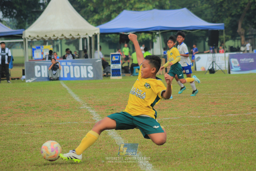 big 24 ijl u11 140624 maesa pararaider white vs java soccer academy