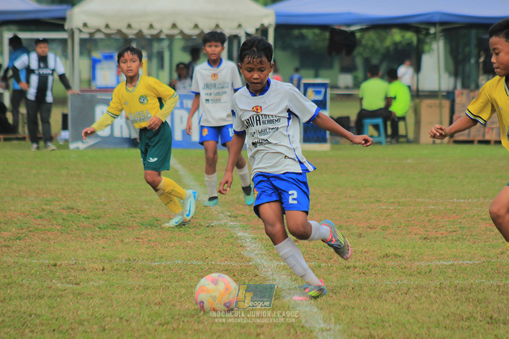 big 24 ijl u11 140624 maesa pararaider white vs java soccer academy