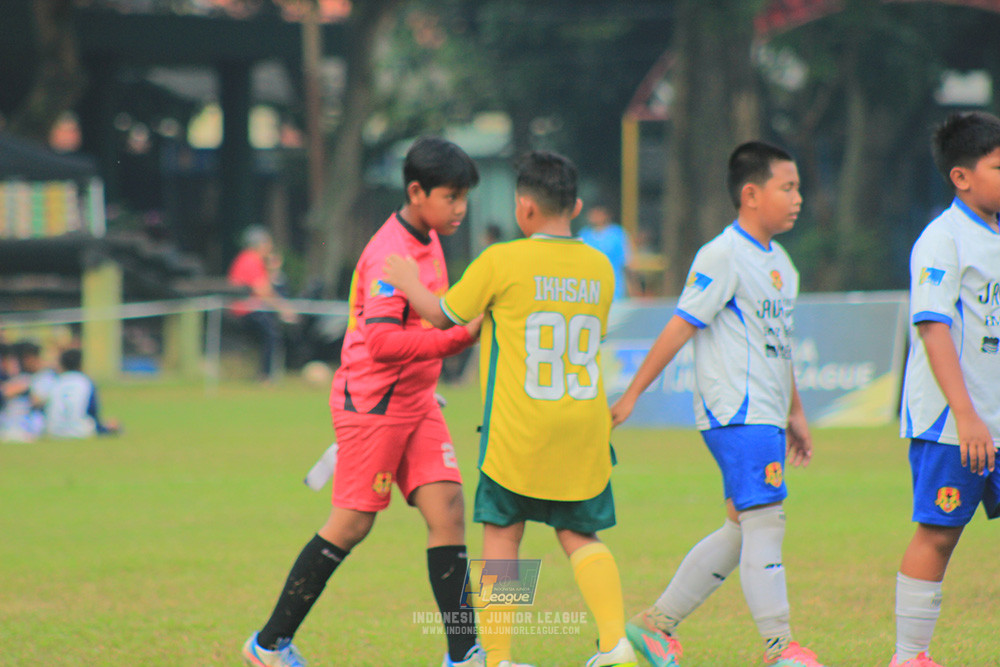 big 24 ijl u11 140624 maesa pararaider white vs java soccer academy
