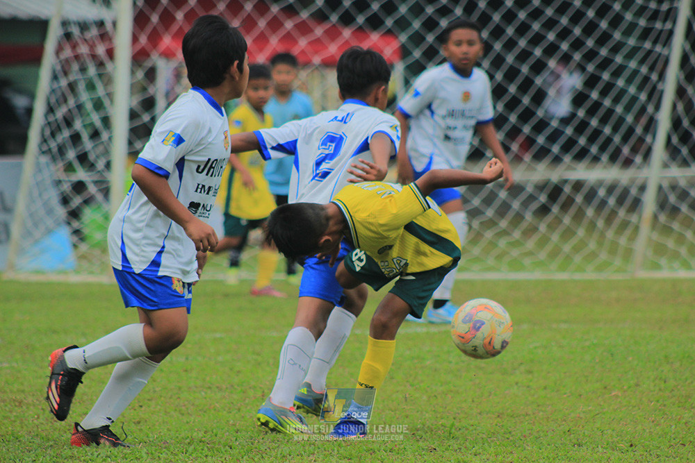 big 24 ijl u11 140624 maesa pararaider white vs java soccer academy