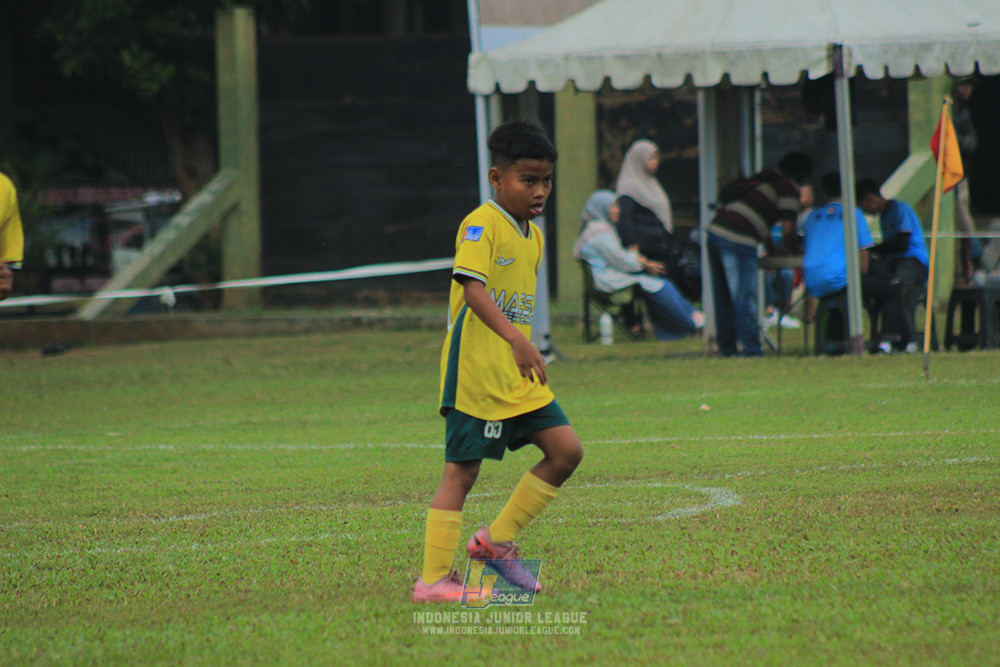 big 24 ijl u11 140624 maesa pararaider white vs java soccer academy