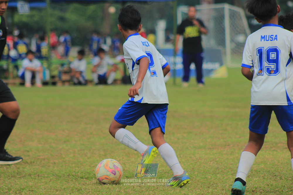 big 24 ijl u11 140624 maesa pararaider white vs java soccer academy