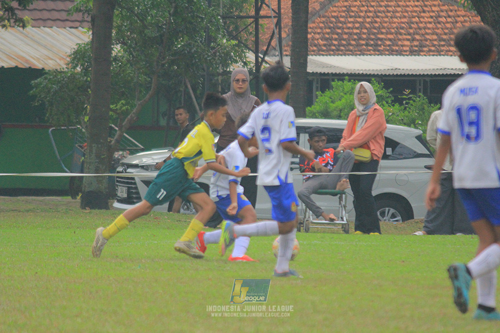 big 24 ijl u11 140624 maesa pararaider white vs java soccer academy