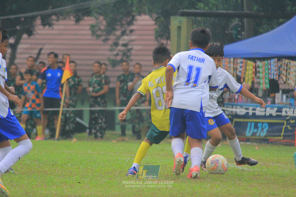 big 24 ijl u11 140624 maesa pararaider white vs java soccer academy