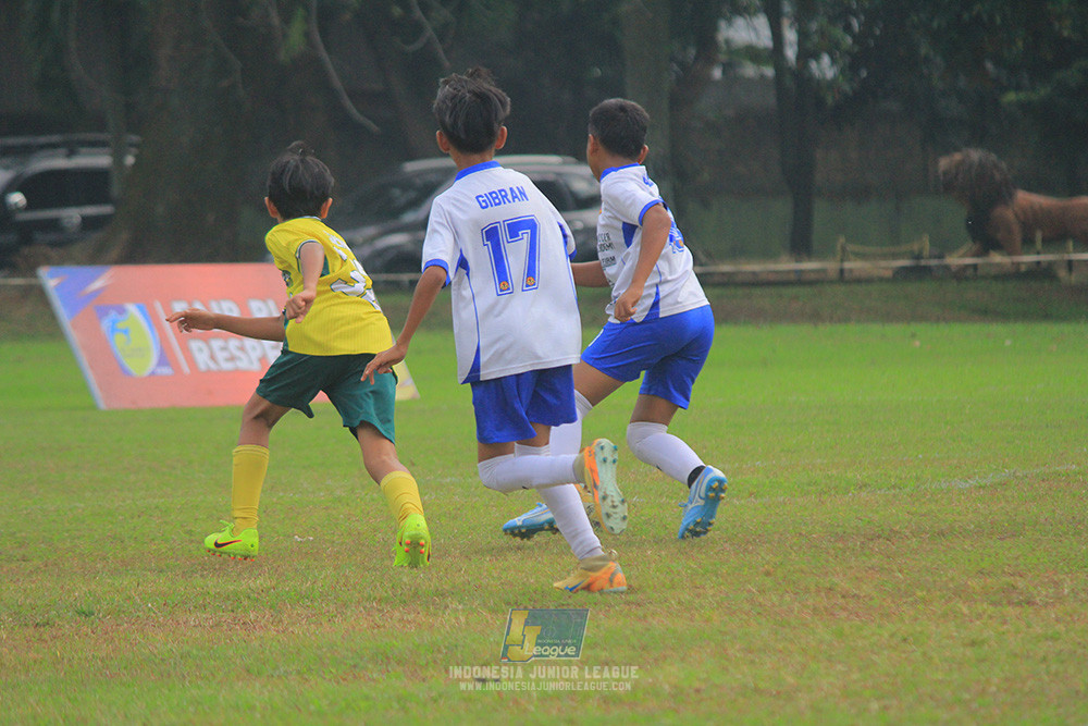 big 24 ijl u11 140624 maesa pararaider white vs java soccer academy