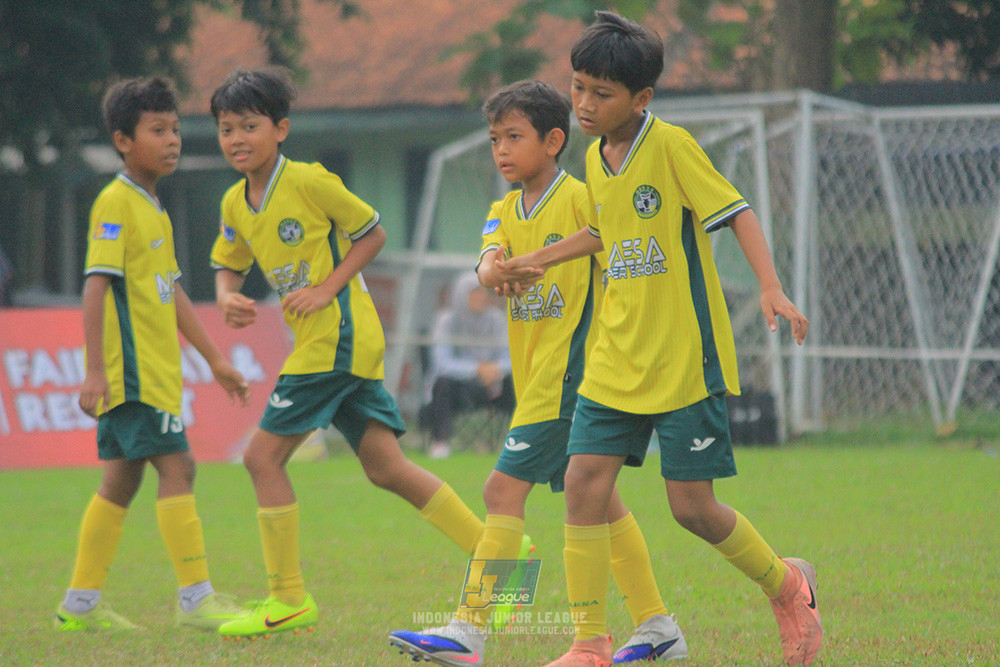 big 24 ijl u11 140624 maesa pararaider white vs java soccer academy