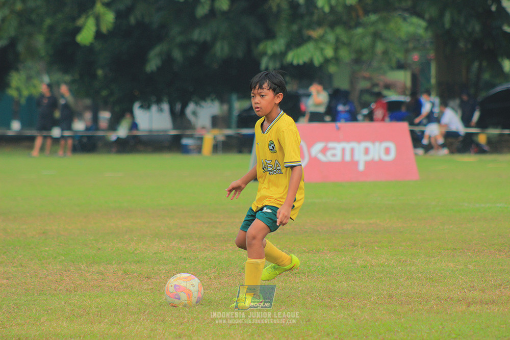 big 24 ijl u11 140624 maesa pararaider white vs java soccer academy