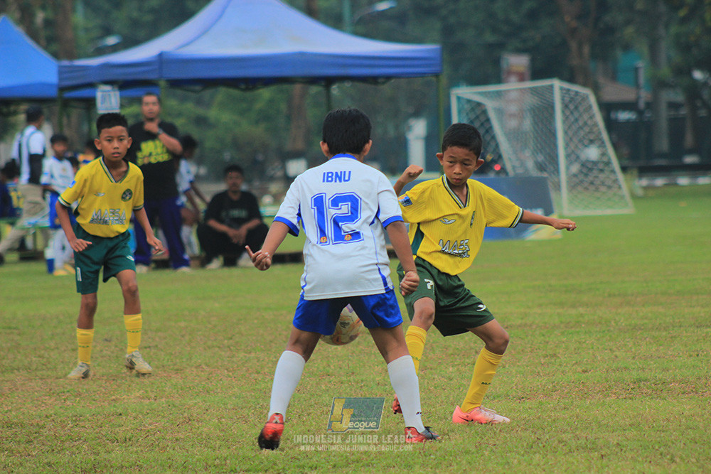 big 24 ijl u11 140624 maesa pararaider white vs java soccer academy