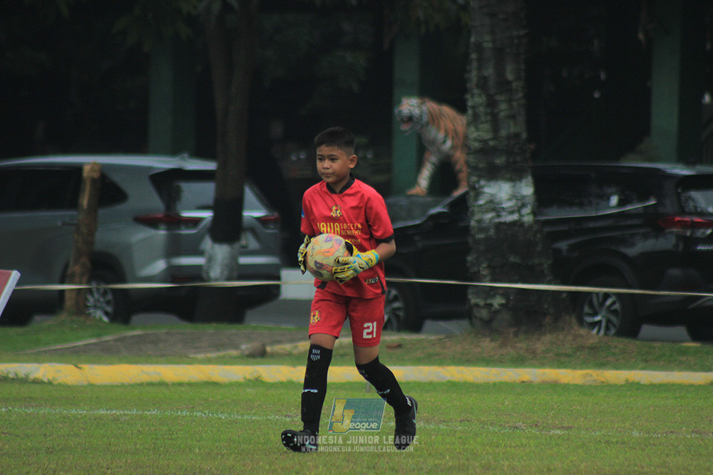 big 24 ijl u11 140624 maesa pararaider white vs java soccer academy