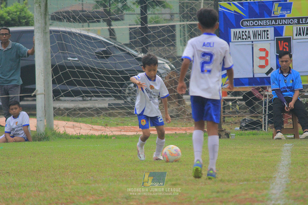 big 24 ijl u11 140624 maesa pararaider white vs java soccer academy