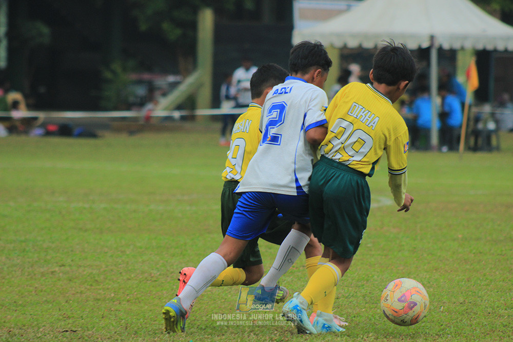 big 24 ijl u11 140624 maesa pararaider white vs java soccer academy