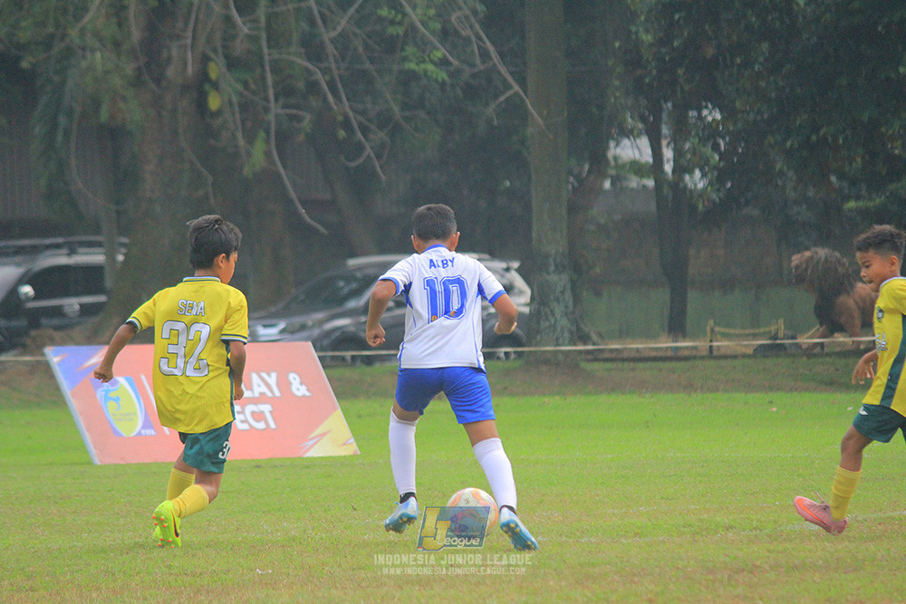 big 24 ijl u11 140624 maesa pararaider white vs java soccer academy