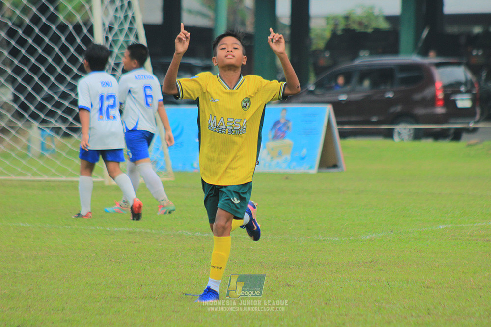 big 24 ijl u11 140624 maesa pararaider white vs java soccer academy