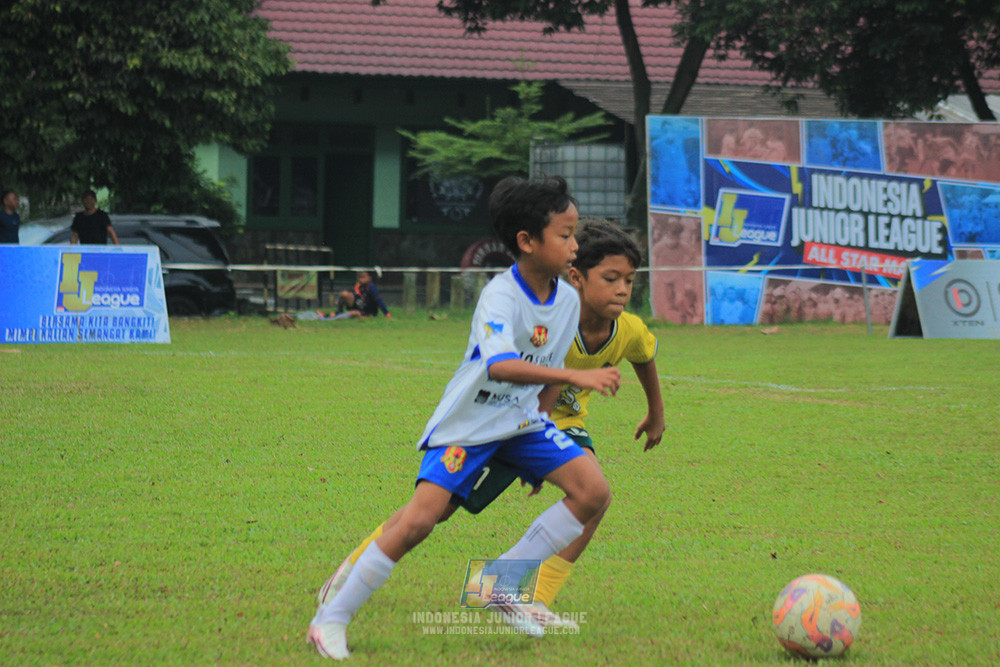 big 24 ijl u11 140624 maesa pararaider white vs java soccer academy