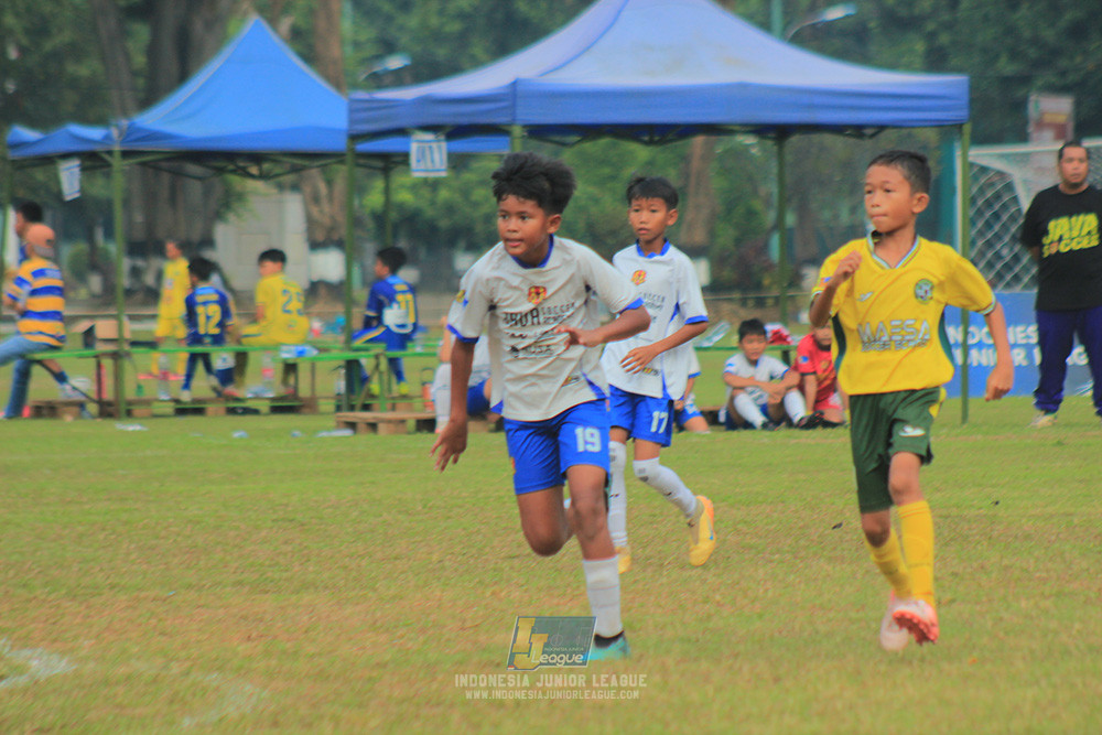 big 24 ijl u11 140624 maesa pararaider white vs java soccer academy