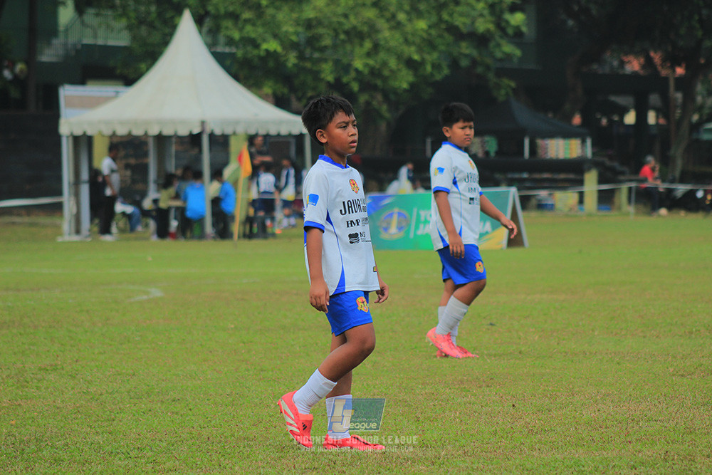 big 24 ijl u11 140624 maesa pararaider white vs java soccer academy