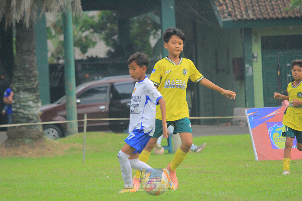 big 24 ijl u11 140624 maesa pararaider white vs java soccer academy