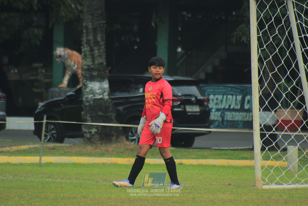 big 24 ijl u11 140624 maesa pararaider white vs java soccer academy