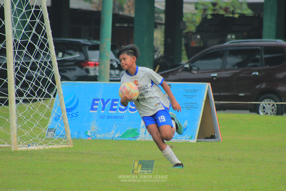 big 24 ijl u11 140624 maesa pararaider white vs java soccer academy