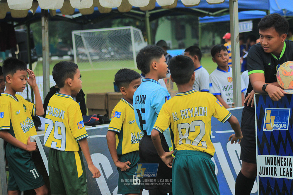 big 24 ijl u11 140624 maesa pararaider white vs java soccer academy
