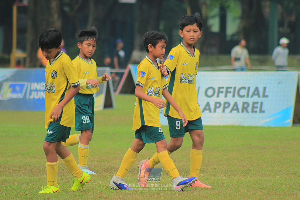 big 24 ijl u11 140624 maesa pararaider white vs java soccer academy